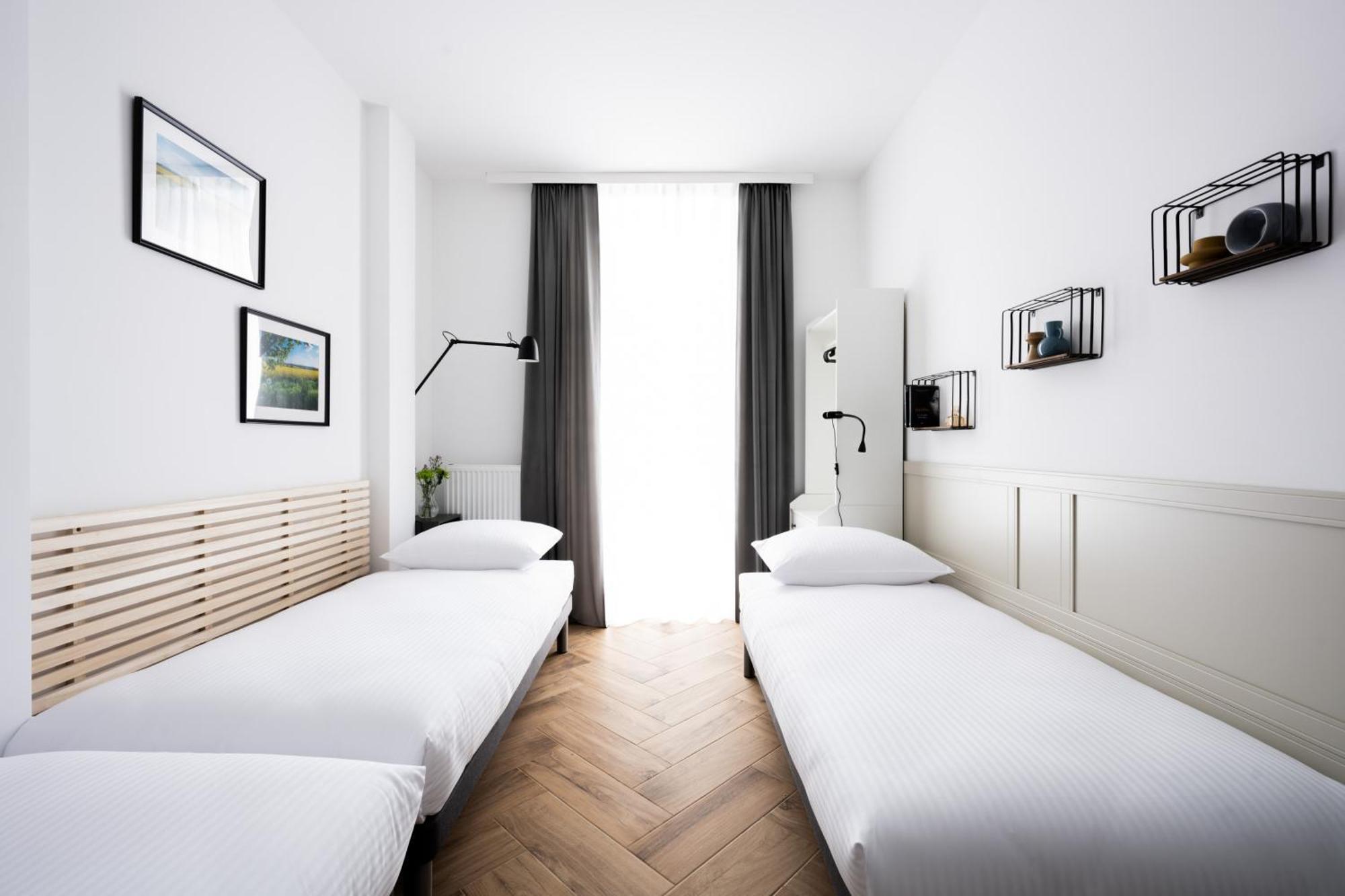 Native Apartments Pulaskiego 6 Krakow Ngoại thất bức ảnh