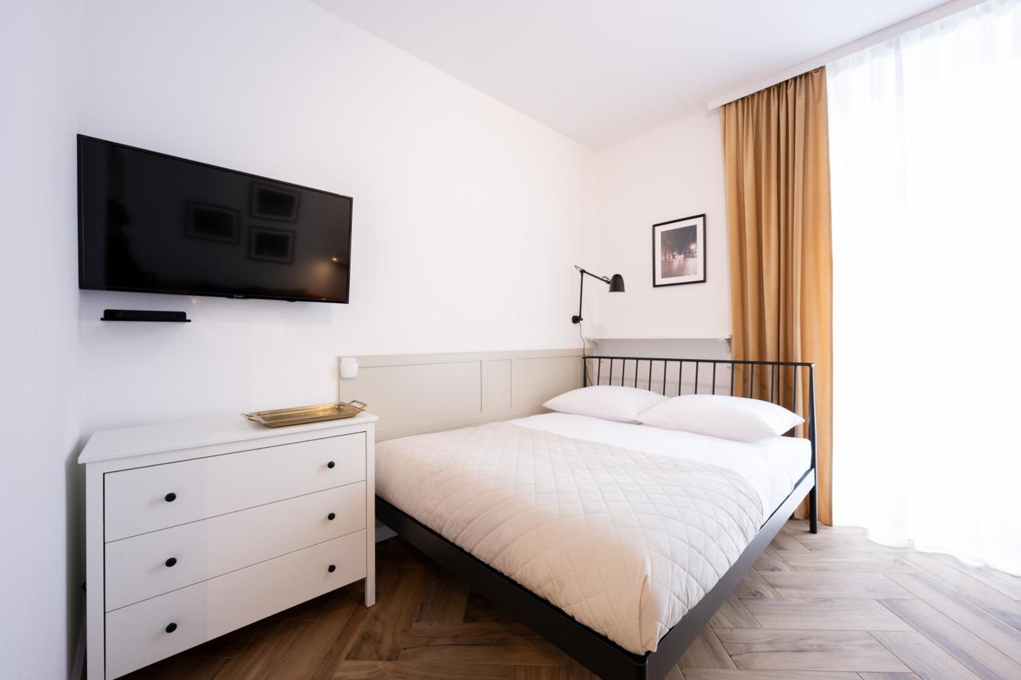 Native Apartments Pulaskiego 6 Krakow Ngoại thất bức ảnh